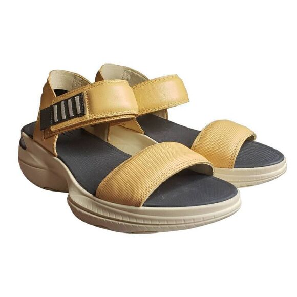 Sorel Glove Yellow Explorer Blitz‎ Stride Sport Sandals Women Size 9.5 - Picture 1 of 8